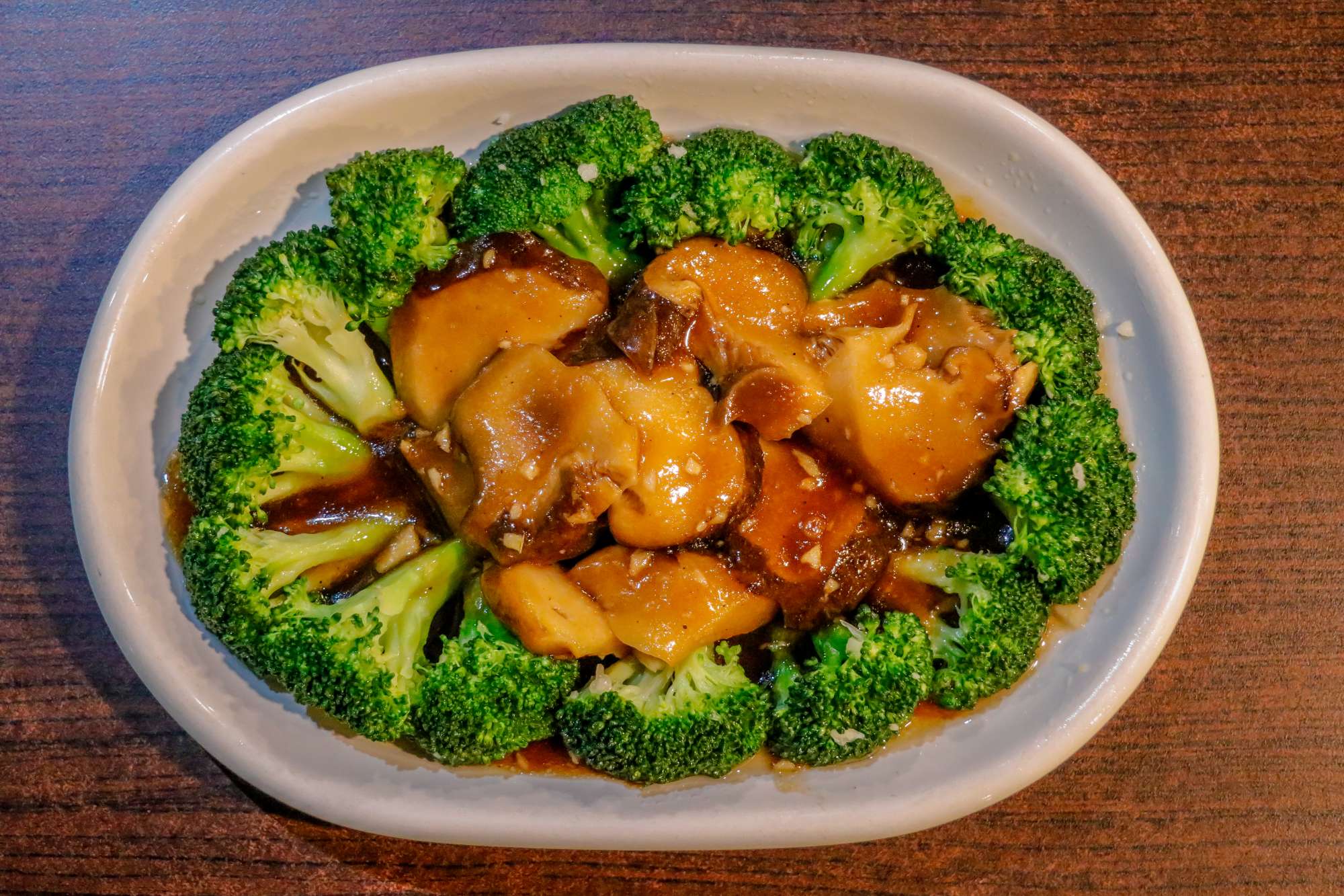 high-angle-view-mushroom-broccoli-served-plate.jpg