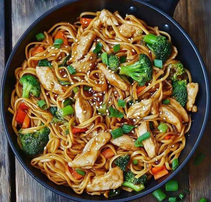 chicken-stir-fry-noodles.jpg