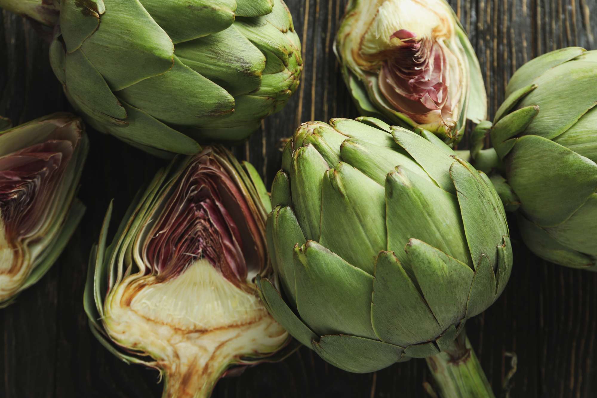 concept-healthy-food-with-artichoke-wooden-background_1.jpg