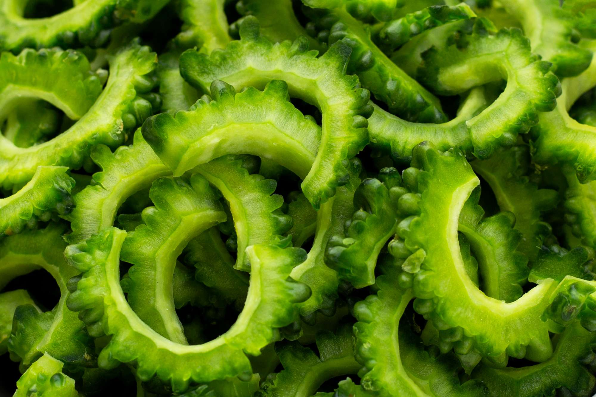 sliced-bitter-gourd-close-up.jpg