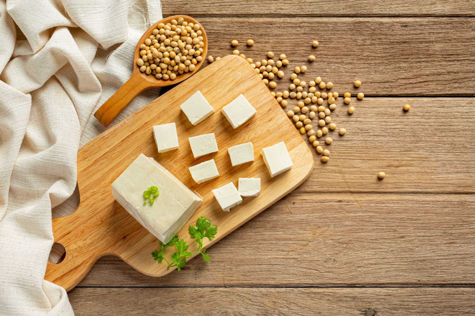 tofu-made-from-soybeans-food-nutrition-concept-(2).jpg